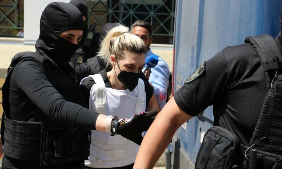 Στα επείγοντα η Ρούλα Πισπιρίγκου: Εσπευσμένα στο νοσοκομείο μετά από έντονη αδιαθεσία