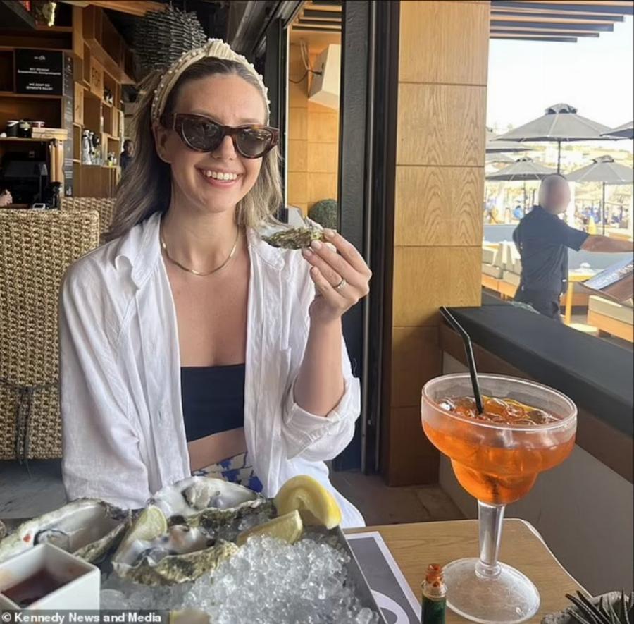 Χρυσά τα 12 στρείδια στη Μύκονο: Ζευγάρι πλήρωσαν 400ευρώ και έκανε καταγγελία για εξωφρενικό λογαριασμό