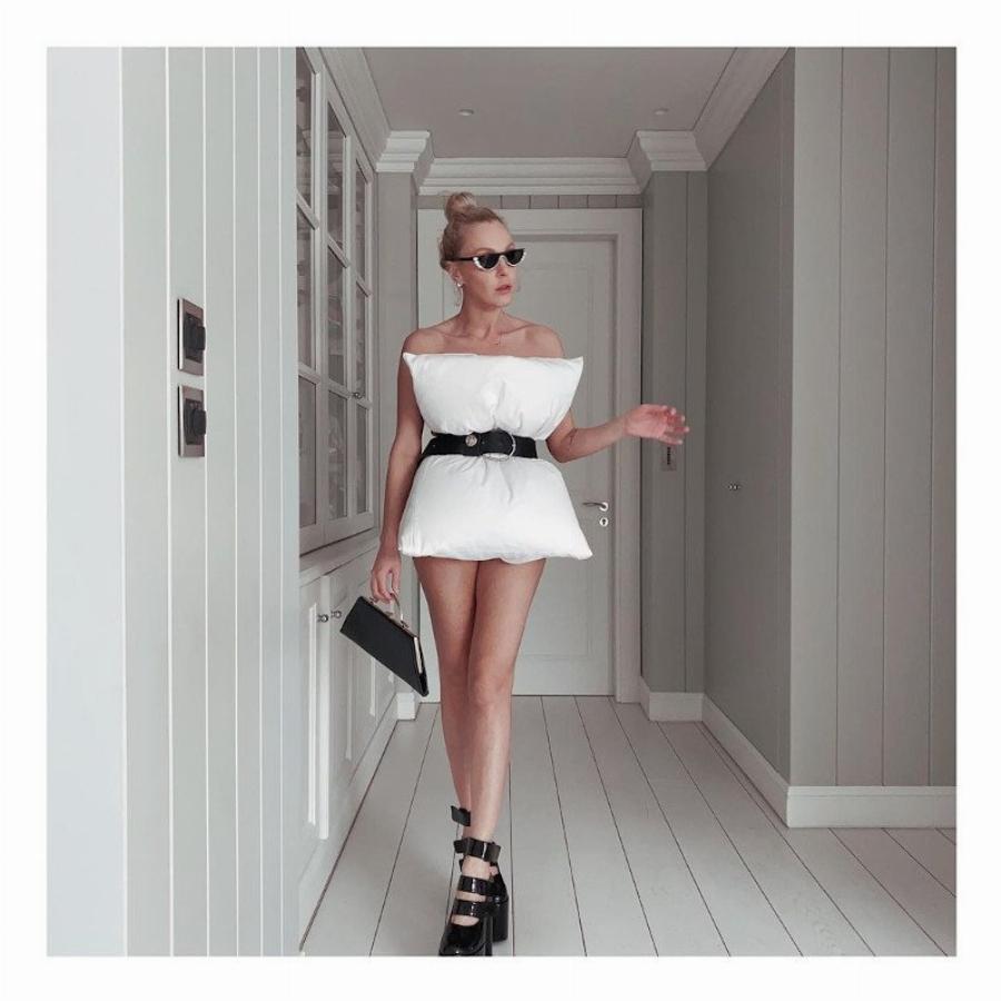 Γουστόζικο και μοντέρνο: Το χλιδάτο σπίτι της Τάμτας και του Κασιδόκωστα στα Νότια Προάστια είναι βγαλμένο από παραμύθι