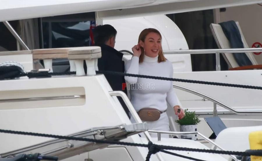 Άνετο και υπερπολυτελές: Το εντυπωσιακό σκάφος των Στεφανίδου και Ευαγγελάτου