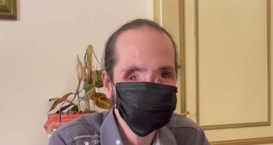 Θύμιος Μπουγάς: Η συγκινητική στιγμή που ξανασμίγει με τα αδέρφια του στον Πύργο μετά την εξαφάνιση του