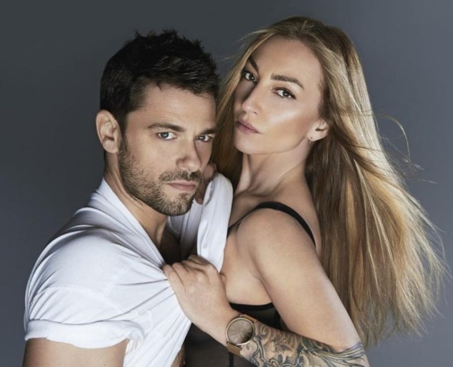 Αποστολής Τότσικας: «Θεωρώ βλαχιά να σχολιάζουν τη διαφορά ηλικίας με τη γυναίκα μου»