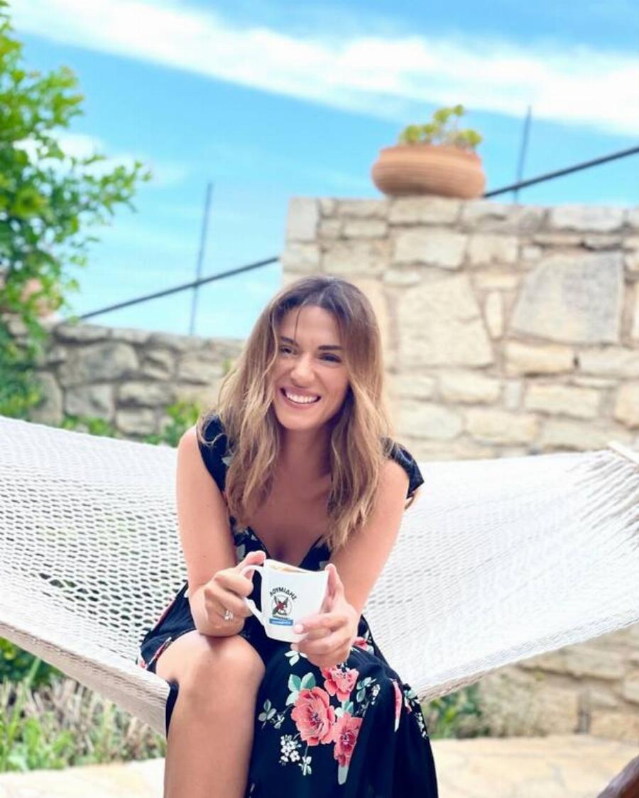 Αρχοντικό και πετρόχτιστο: Αυτό είναι το παραδοσιακό εξοχικό της Βάσως Λασκαράκη και του Λευτέρη Σουλτάτου στη Κρήτη