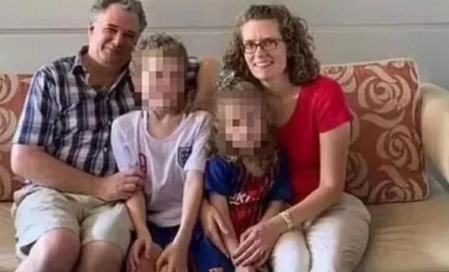 Τραγωδία σε πτήση: Γυναίκα πέθανε στον ύπνο της εν πτήσει μπροστά στα 2 παιδιά της και τον σύζυγό της