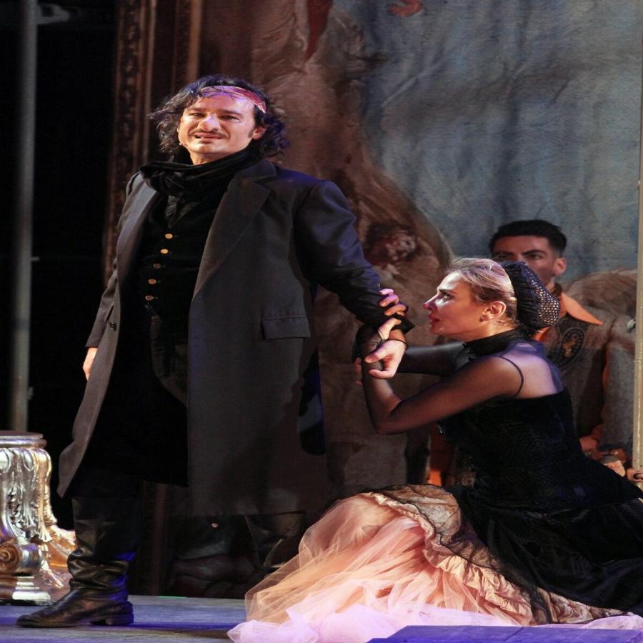 Βασίλης Χαραλαμπόπουλος: «Τον άνθρωπο της ζωής σου δε θα στον συστήσει ο έρωτας, θα στον συστήσει ο χρόνος»