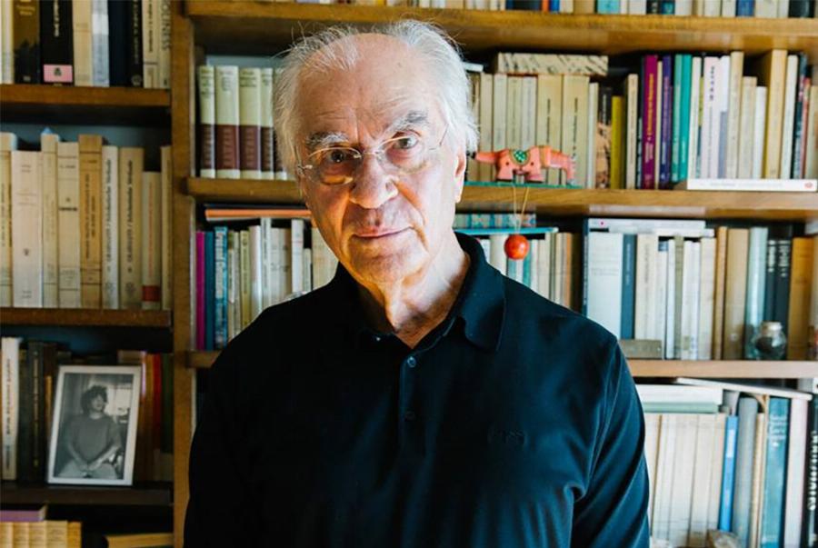 Χρήστος Γιανναράς: «Αν υπήρχε πολιτικός με όραμα θα έβαζε στο Δημοτικό Αρχαία και Ελληνικούς χορούς»