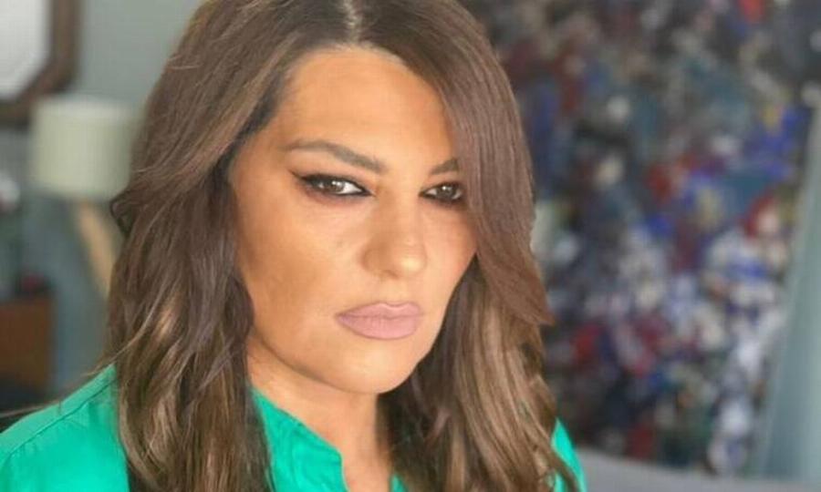 Η αποστομωτική απάντηση της Κατερίνας Ζαρίφη: «Και ρυτίδες Και αχτένιστα μαλλιά. Και ταλαιπωρία. Και όλα δικά μας. Αφήστε τις γυναίκες να μεγαλώνουν ήρεμα»