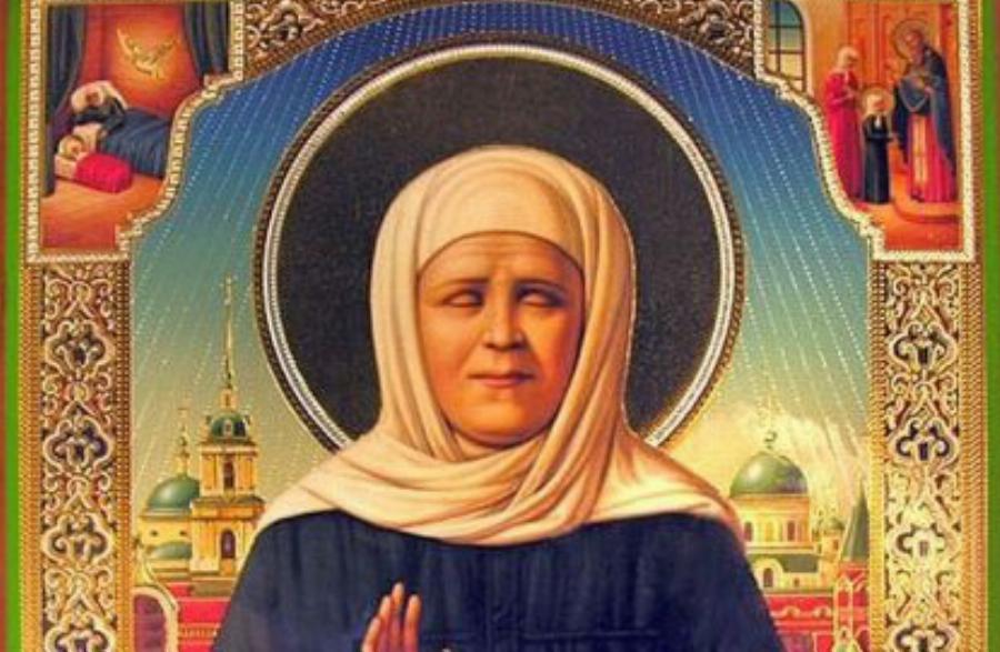 Ανατριχιαστική προφητεία της Αγίας Ματρώνας: «Θα βάλουν μπροστά σας τον “Σταυρό” και το “Ψωμί” και θα σας πουν διαλέξτε!»