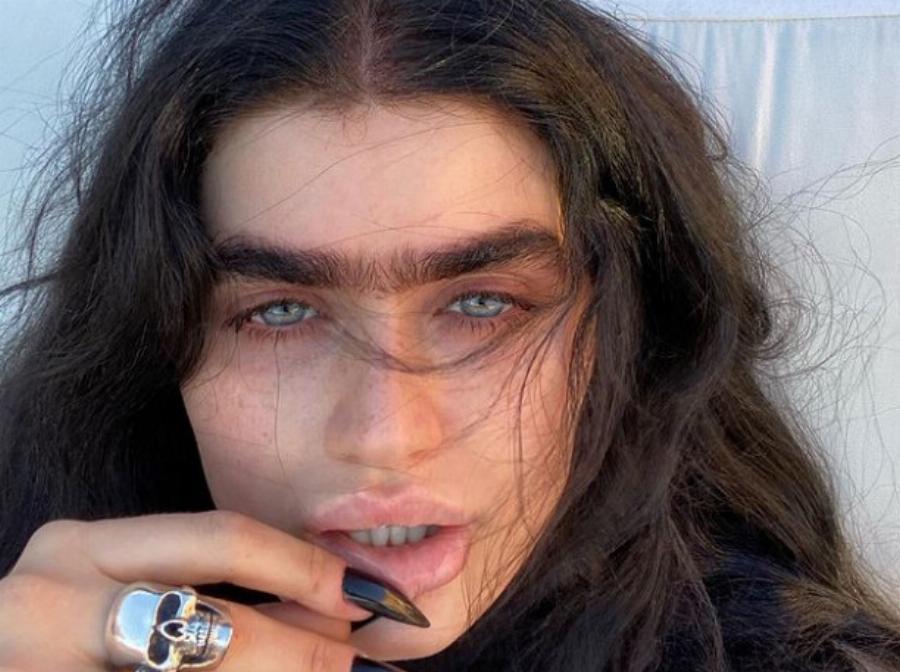 Χαμός με την Σοφία Χατζηπαντελή: Πόζαρε χωρίς ρούχα και «έριξε» το Instagram