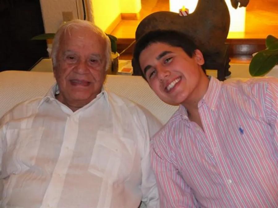 Αυτός είναι ο Έλληνας επιχειρηματίας από την Άνδρο παντρεύεται την πριγκίπισσα της Ιορδανίας – Ο λόγος για τον Δημήτρη Θερμιώτη