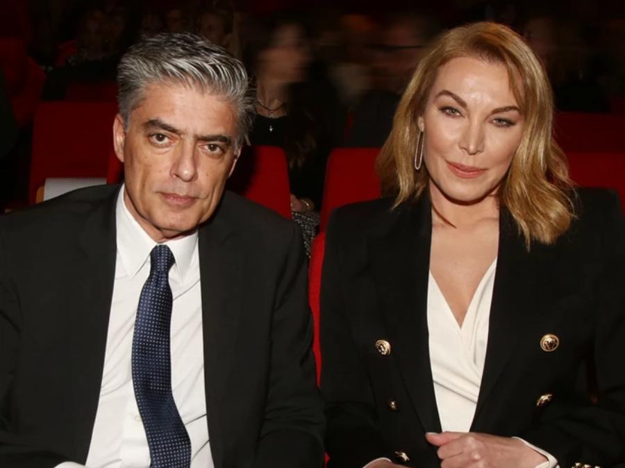 Έρωτας με την πρώτη ματιά: Σπάνια στιγμιότυπα από το πρώτο ραντεβού της Τατιάνας Στεφανίδου και του Νίκου Ευαγγελάτου