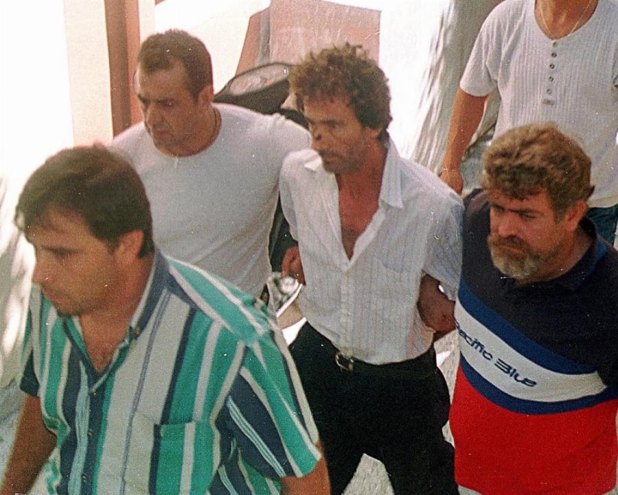 Το φρικιαστικό έγκλημα που σόκαρε την Ελλάδα: Ο παιδοκτόνος της Κρήτης που σκότωσε τα 3 αγοράκια του για να εκδικηθεί τη γυναίκα του