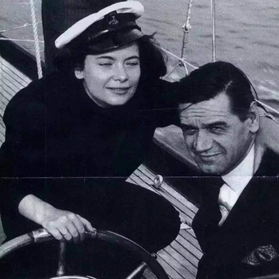 Χατζηφωτίου – Καρέζη: Ο αναπάντεχος γάμος, οι χιλιάδες καλεσμένοι και οι παρατυπίες που έφεραν το διαζύγιο στο ζευγάρι