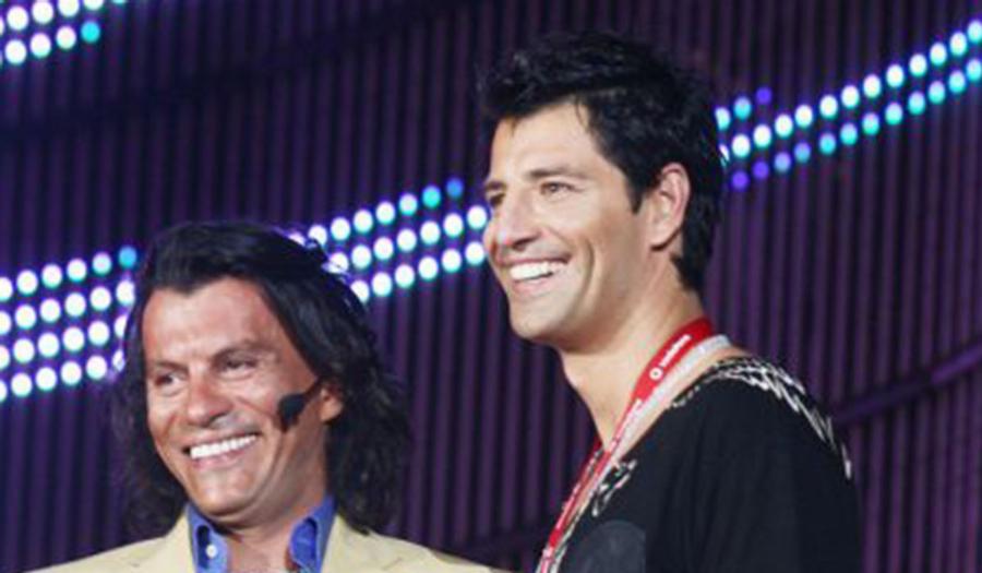 Ηλίας Ψινάκης: «Ο Σάκης Ρουβάς είναι το 1/3 της ζωής μου, έχουμε ζήσει πάρα πολύ έντονα»