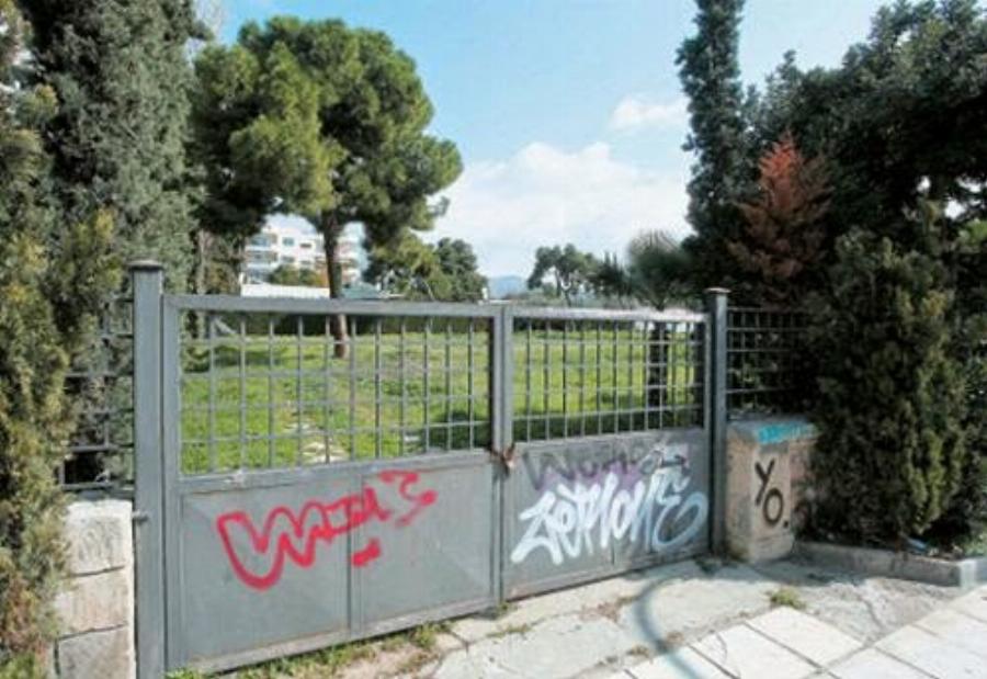 Ένα ανάκτορο που δεν το θέλει κανείς: Αυτό είναι το τελευταίο σπίτι της Αθηνάς Ωνάση στη Γλυφάδα