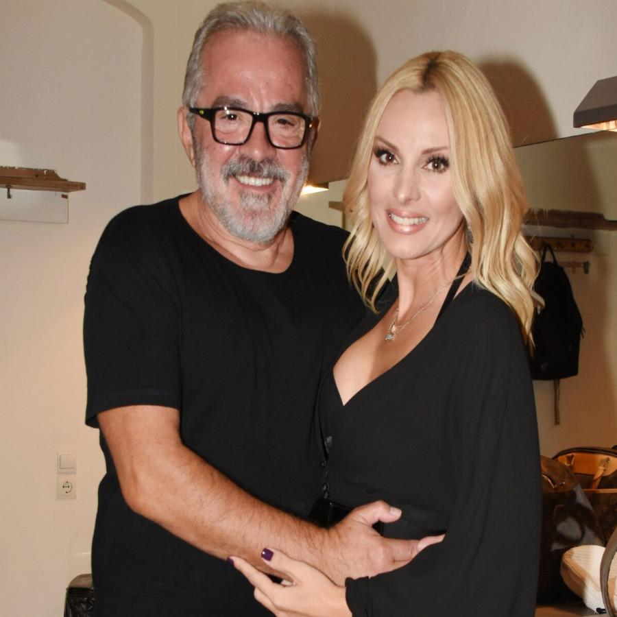 Πεγκυ Ζήνα: Το «κορίτσι-θαύμα» της μουσική, η απώλεια που την τσάκισε, λίγο πριν γεννήσει και η διαμάχη με την οικογένεια της Μοσχολιού