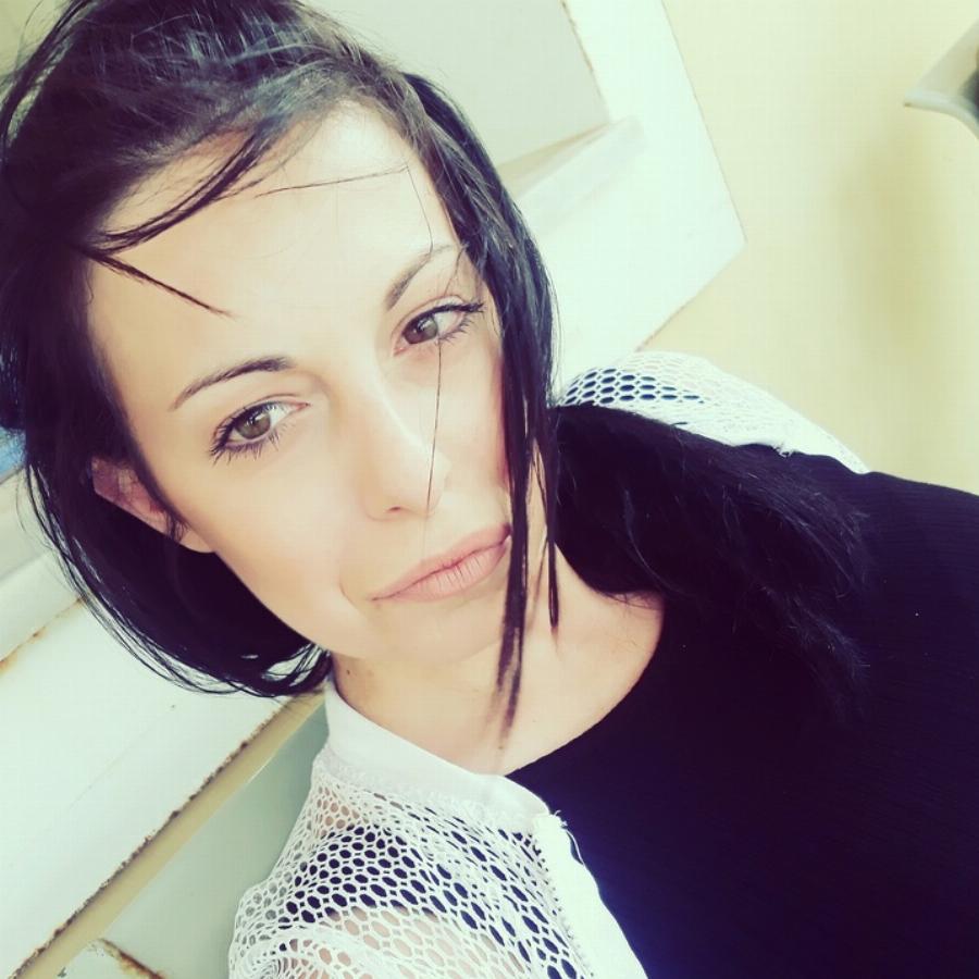 Αδιανόητη τραγωδία στην Ρόδο με την νεαρή Φωτεινή: Νεκρή ξαφνικά στα 35 το χαμογελαστό κορίτσι, σήμερα η κηδεία