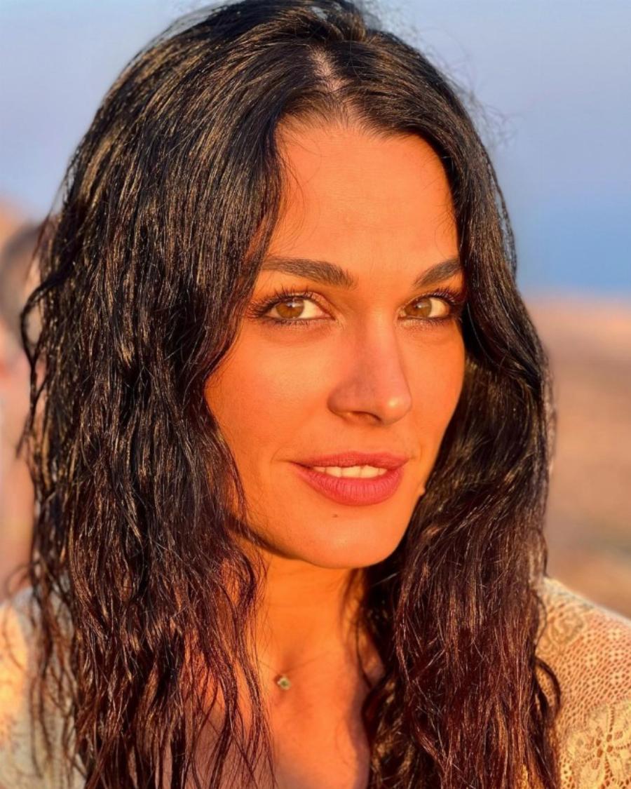 Κορμί λαμπάδα η Ιωάννα Τριανταφυλλίδου: Άφησε τους πάντες άφωνους με μαγιό στην Φολέγανδρο