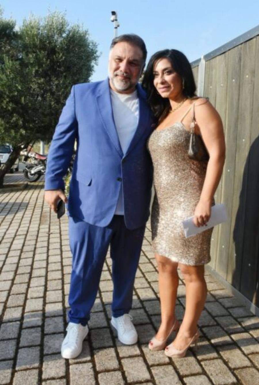 Μαζί και επί χρόνια ερωτευμένοι: Ο Γρηγόρης Αρναούτογλου σε σχέση με καλλονή δημοσιογράφο