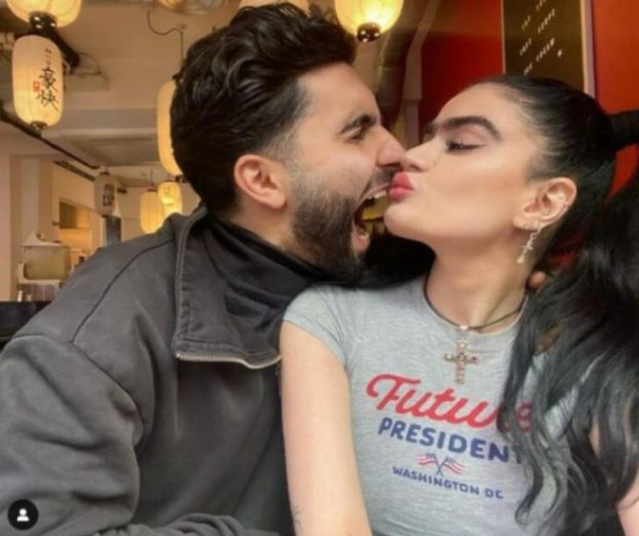 Είναι φουλ ερωτευμένος με τα φρύδια της: Αυτός είναι ο κούκλος σύντροφός της Σοφίας Χατζηπαντελή, Ζακ