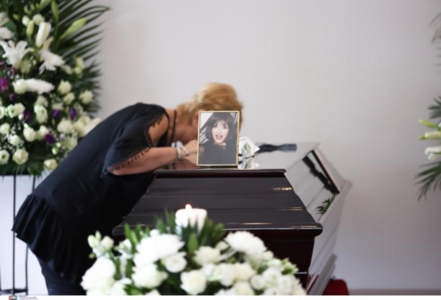 Μάρθα Καραγιάννη: Θα σκορπιστούν στην θάλασσα οι στάχτες της σπουδαίας ηθοποιού