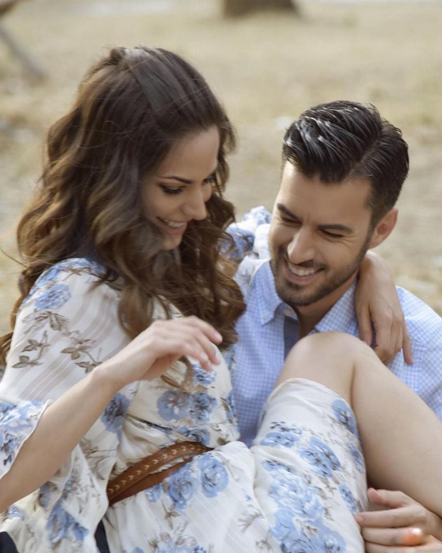 Έγιναν γνωστά τα ευχάριστα για Τσιμιτσέλη-Γερονικολού: Ο κρυφός γάμος και το Εκκλησάκι που επέλεξε το ζευγάρι