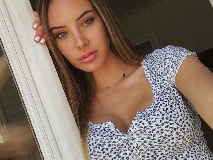 Η ομορφότερη Ελληνίδα αυτή τη στιγμή: Η κόρη της Εύης Αδάμ, Νεφέλη Λιβιεράτου είναι ίδια η Αντζελίνα Τζολί