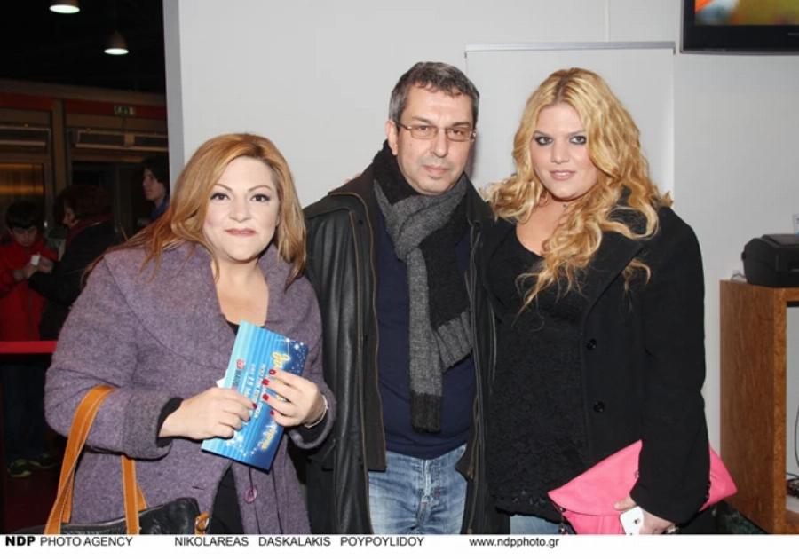 Δανάη Μπάρκα: Τα τρυφερά στιγμιότυπα με την παρουσιάστρια με κατάξανθα μαλλιά να ποζάρει δίπλα στη μητέρα της, 10 χρόνια πριν