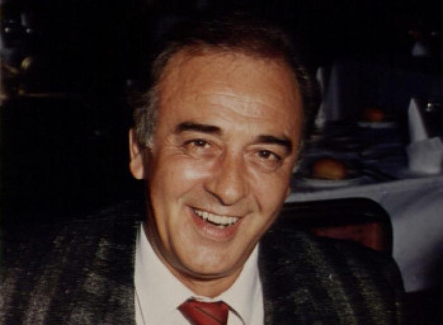 Ανδρέας Ντούζος: Η αγάπη που τον στιγμάτισε,  ο λόγος αποχώρησης από την Φίνος Φιλμ και ο τραγικός θάνατος