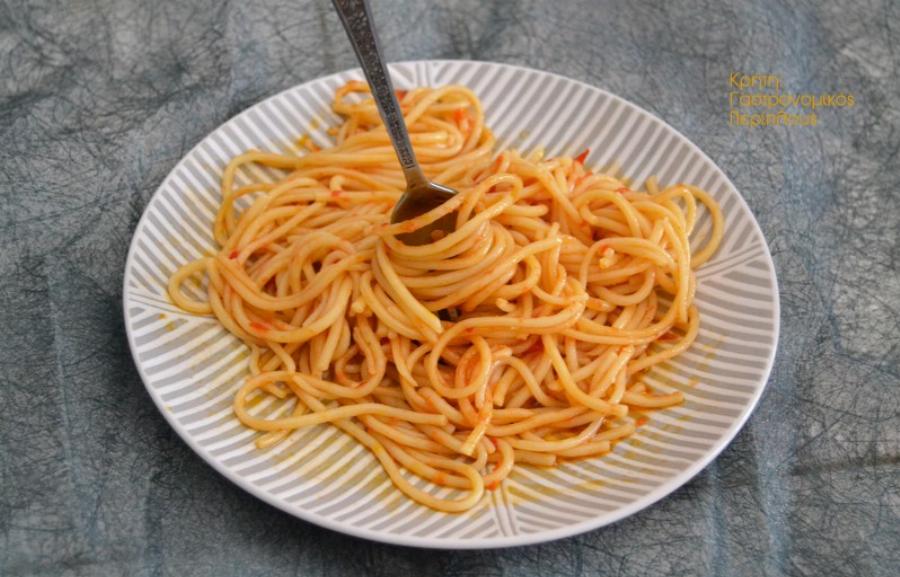 Το συστατικό που δεν περίμενες και ταιριάζει ιδανικά με τα μακαρόνια: Πως να πετύχεις πεντανόστιμη μακαρονάδα