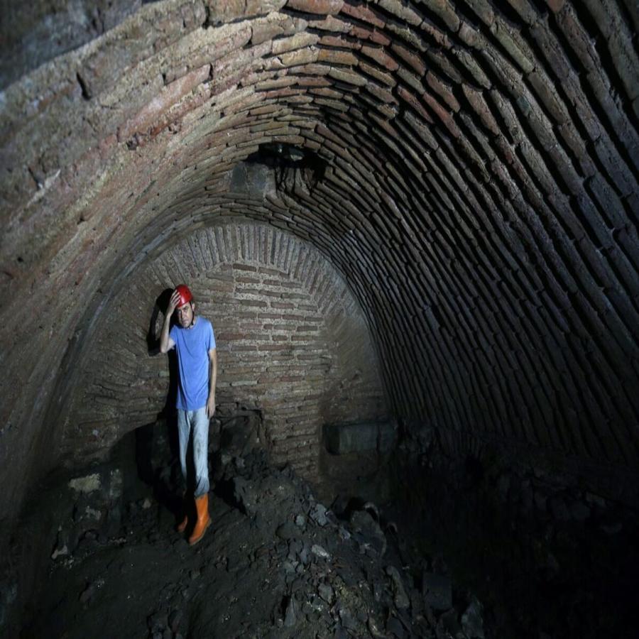 Ένας μυστηριώδης υπόγειος κόσμος: Μύθοι και θρύλοι – Τι κρύβεται στς κρυφές υπόγειες στοές της Αγίας Σοφίας