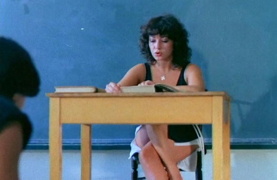 Βίνα Ασίκη: Η μεγάλη ντίβα της βιντεοκασέτας των 80’s, οι δικαστικές διαμάχες και ο λόγος της εξαφάνισης της από τη δημοσιότητα