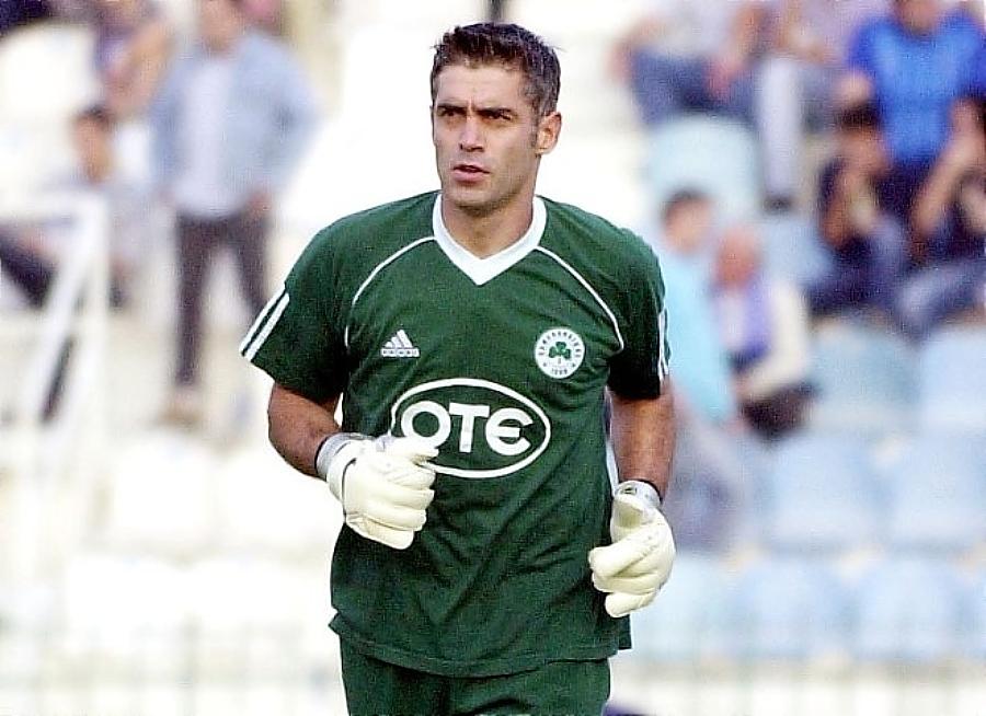 Αντώνης Νικοπολίδης: Το ψευδώνυμο του Τζόρτ Κλούνεϊ, η απομάκρυνση από τον Παναθηναϊκό και η πανέμορφη σύζυγός του