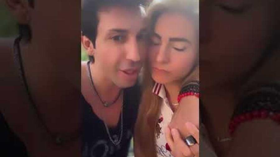 Άναυδος έμεινε ο Κωνσταντίνος Εμμανουήλ: Δέχτηκε πρόταση γάμου μπροστά στην κάμερα από την σύντροφό του, Νάνσυ