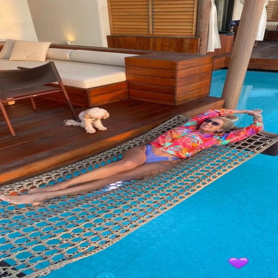 Η πρώτη φωτογραφία της Κωνσταντίνας Σπυροπούλου με μπικίνι μετά τις φήμες για εγκυμοσύνη