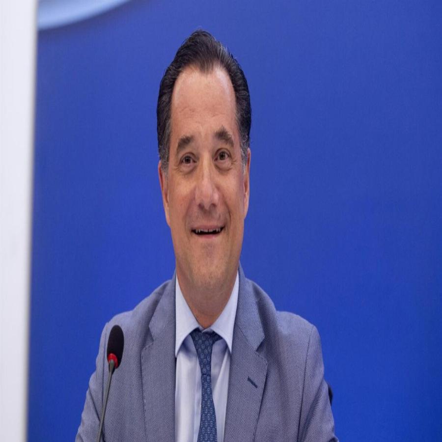 Άδωνις Γεωργιάδης: «Αν έχει κάποιος 200 ευρώ το μήνα, μπορεί να επιβιώνει»