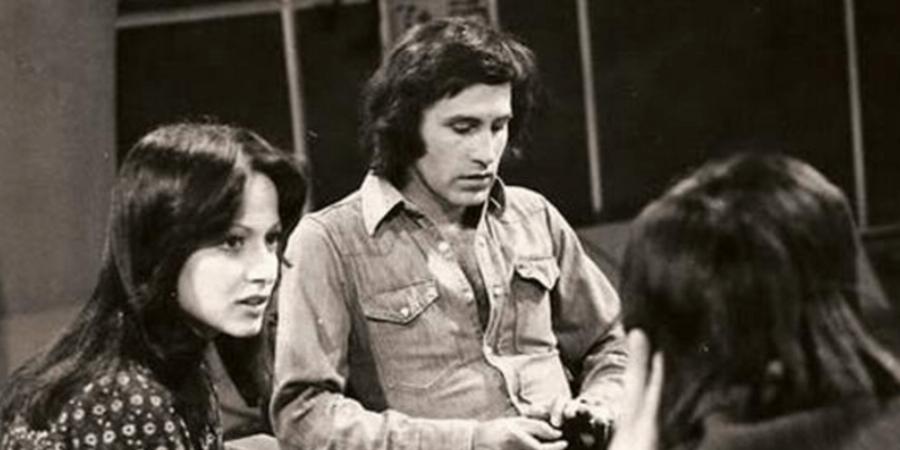 Σχεδόν παντρεύτηκαν αλλά τελικά έγιναν εχθροί: Η αιτία που τελικά δεν ανέβηκαν τα σκαλιά Γιώργος Νταλάρας και Άννα Βίσση