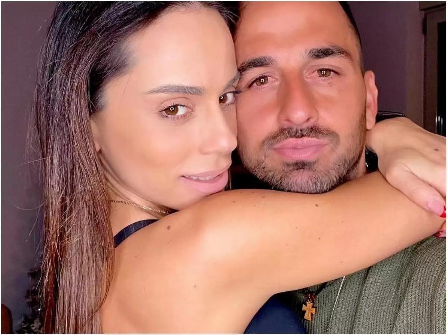 «Είμαι ερωτευμένος μαζί σου, πέντε χρόνια τώρα»:  Το SMS που έλαβε η Μαρία Αντωνά στον «αέρα» της εκπομπής του OPEN