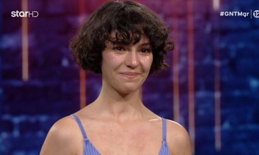 Θα το μετάνιωνε πικρά η Καγιά: Η 18χρονη Αθηνά κόβει την ανάσα με τις φωτογραφίες της στο Instagram