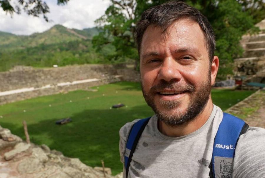 Έξαλλος ο Ευθύμης Μπλέτσας: Η απάντηση του στο αν ζητάει χρήματα με το ζόρι από τα εστιατόρια