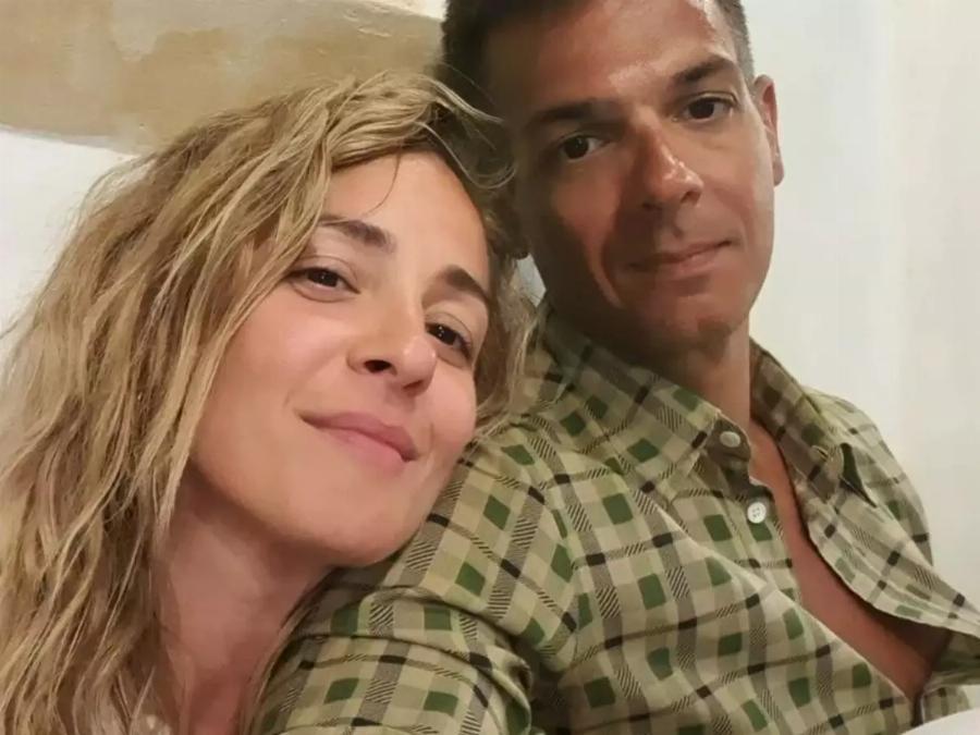 Νατάσα Μποφίλιου: Η μεγάλη οικογένεια, η καριέρα, ο πρώτος έρωτας της ζωής της και ο γάμος στην Ταράτσα με 400 καλεσμένους