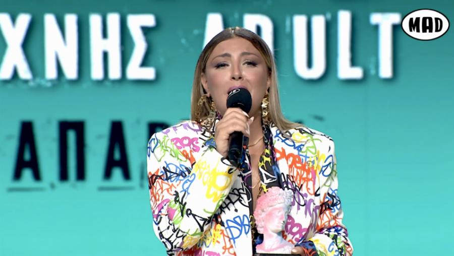 3 μήνες μετά βάζει τα πράγματα στη θέση τους: Η Έλενα Παπαρίζου παίρνει θέση για τον καυγά στα MAD VMA