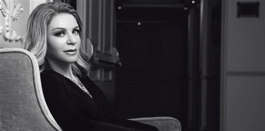 Έλλη Στάη: Τα παιδικά χρόνια, η αδικία, οι τσακωμοί με την μητέρα της, οι 4 γάμοι και ο σύντροφος της ζωής της