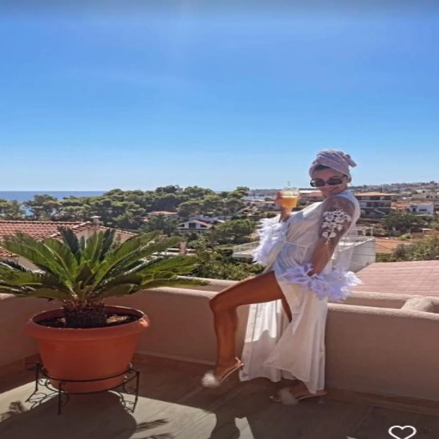 Νυφούλα χάρμα οφθαλμών: Παντρεύεται σήμερα η πρώην παίκτρια του Survivor Αθηνά Ευμορφιάδη