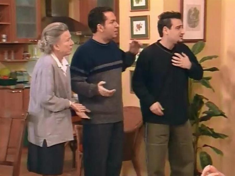 Σούλα Αθανασιάδου: Ο ρόλος που άφησε εποχή στα Εγκλήματα και η απομάκρυνση από την υποκριτική