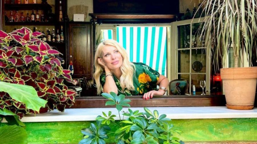 Το φυτό που φέρνει καλή τύχη και πλούτη: Η Ελένη Μενεγάκη το έχει παντού μέσα στο σπίτι της