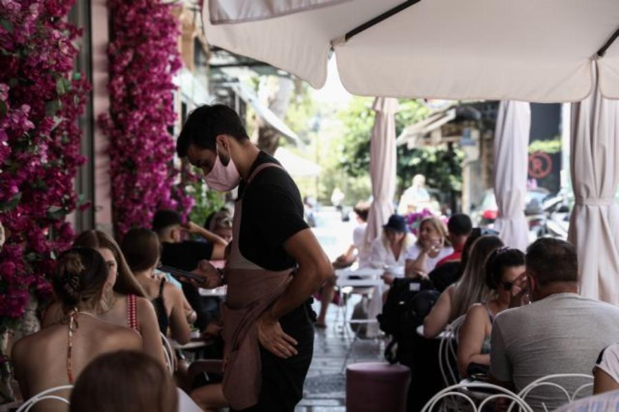 Πολύ ευχάριστα νέα: Χωρίς πιστοποιητικά εμβολιασμού και rapid σε εστίαση, τέλος τα μέτρα και στα σούπερ μάρκετ