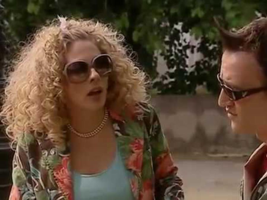 Πως είναι σήμερα 17 χρόνια μετά η βίλα της Ντάλιας από το Παρά Πέντε: Παραμένει πιο εντυπωσιακή από ποτέ