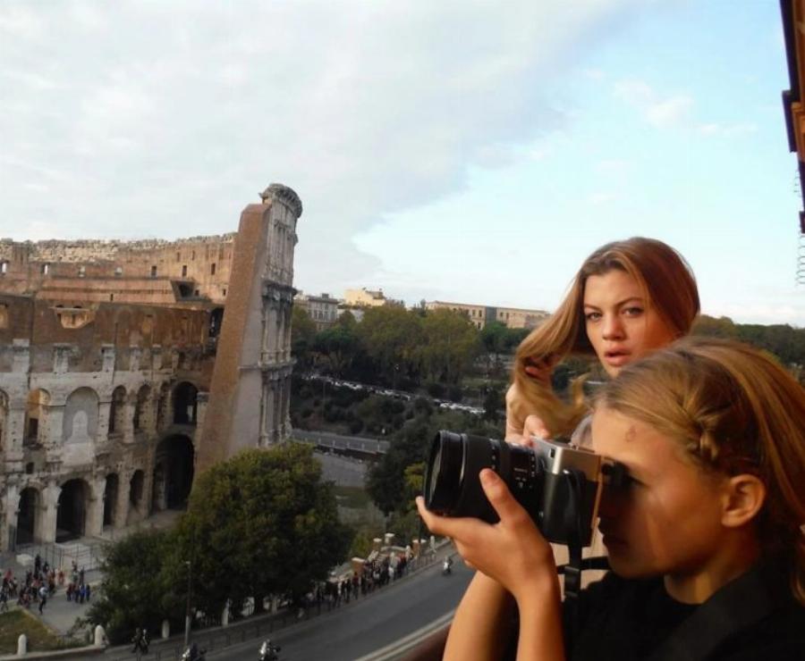 Η κόρη της Δωροθέας Μερκούρη πήρε από την μητέρα της: Η Ηλέκτρα Σρεγκεχοϊντ, μεγάλωσε και πήρε τα μάτια και τη γοητεία της