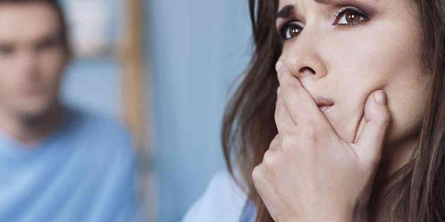 Εξομολόγηση αναγνώστριας: “Μέθυσα, κοιμήθηκα με τον φίλο του άντρα μου και το μετάνιωσα”